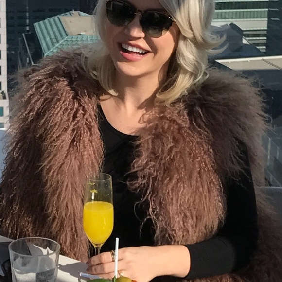 Mongolian lamb blush pink vest (real fur) - Picture 4 of 4